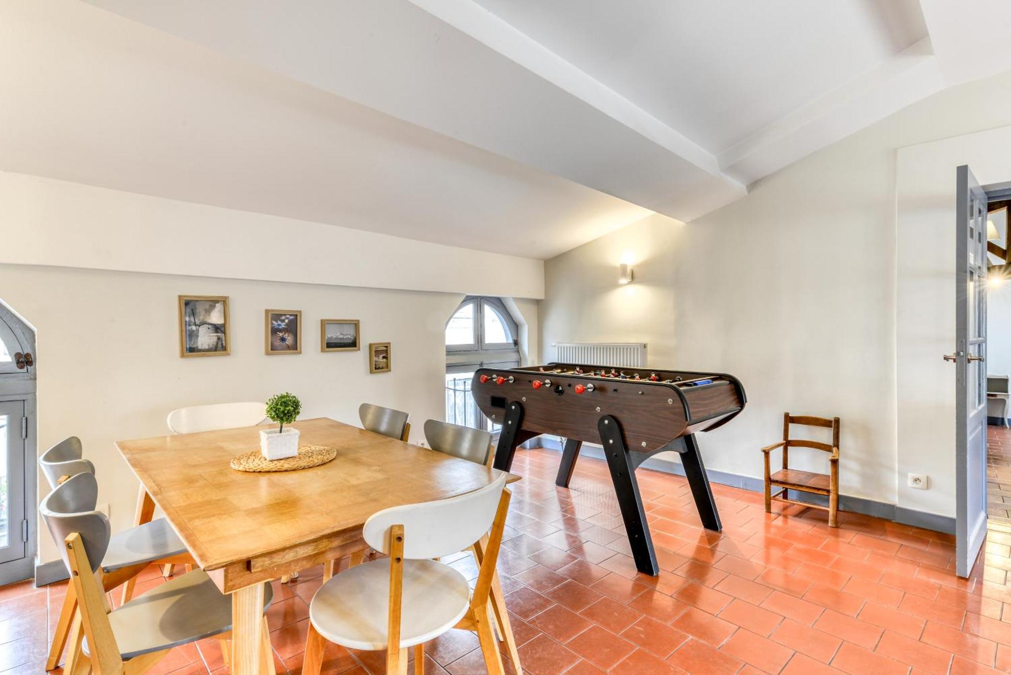 L'Escapade - Parking Gratuit - Wifi - Climatisation - Proche Cite - Tout Equipee Carcassonne Exterior photo